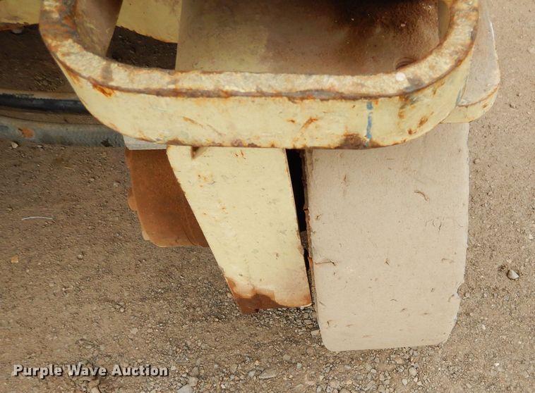 image for item GE9242 JLG 1932EC scissor lift