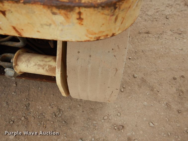 image for item GE9242 JLG 1932EC scissor lift