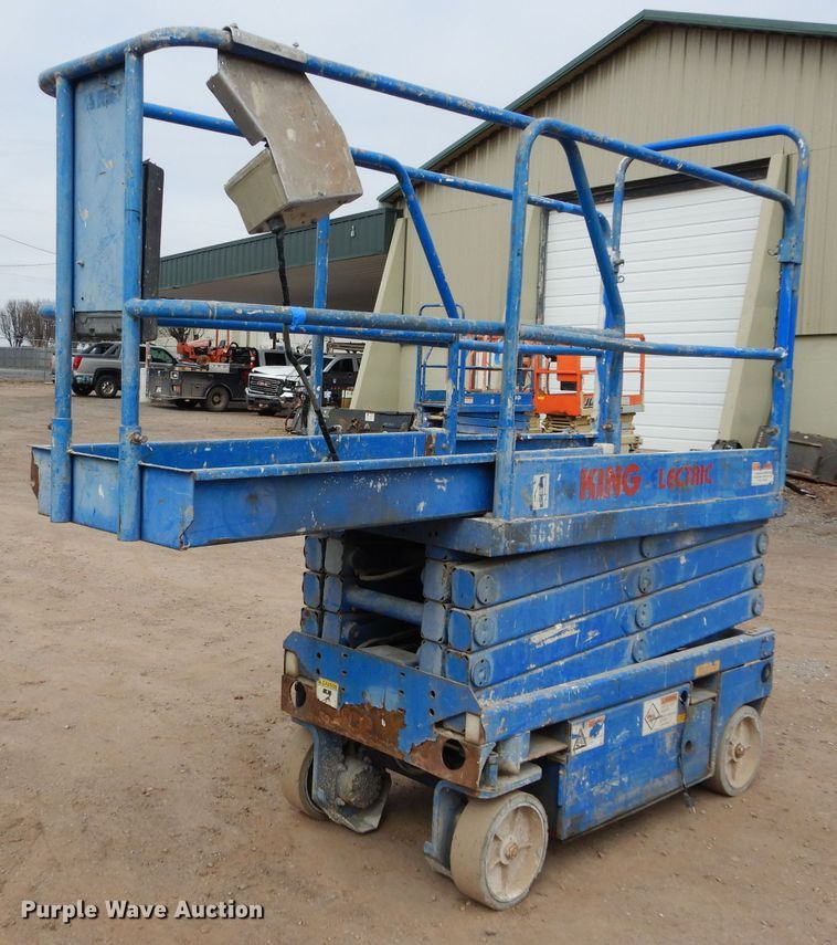 image for item GE9244 Up Right MX19 scissor lift