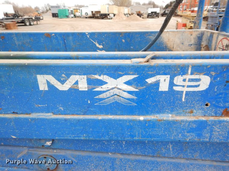 image for item GE9245 Up Right MX19 scissor lift