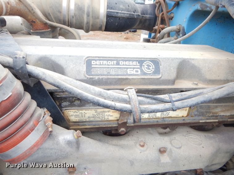 image for item GG9700 1995 Peterbilt 378 tank truck