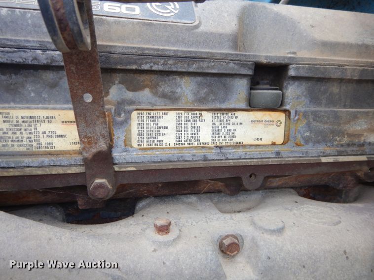 image for item GG9700 1995 Peterbilt 378 tank truck