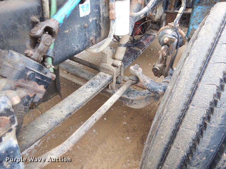 image for item GG9700 1995 Peterbilt 378 tank truck