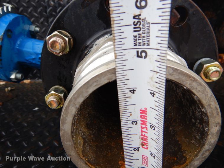 image for item GG9700 1995 Peterbilt 378 tank truck