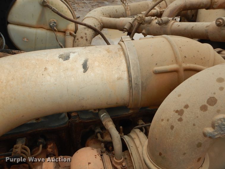 image for item GG9701 1995 Mack RD6 winch truck