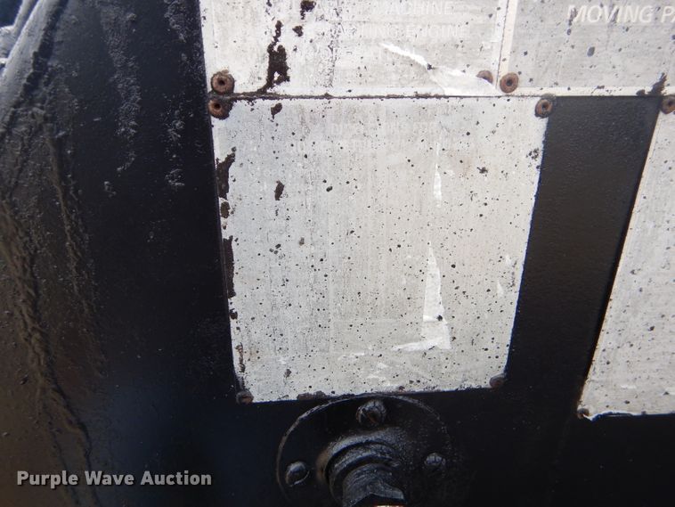 image for item GG9723 1984 Chevrolet C70 oil distribution truck