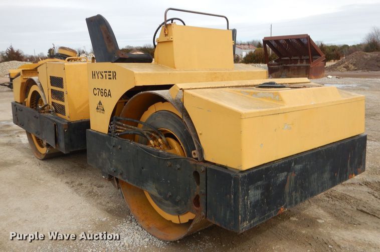 image for item GG9724 Hyster C766A vibratory double drum roller