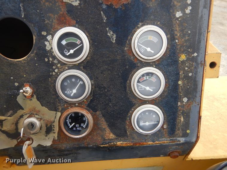 image for item GG9724 Hyster C766A vibratory double drum roller