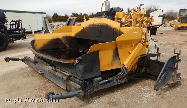 image for item GG9725 LeeBoy L1000T paver