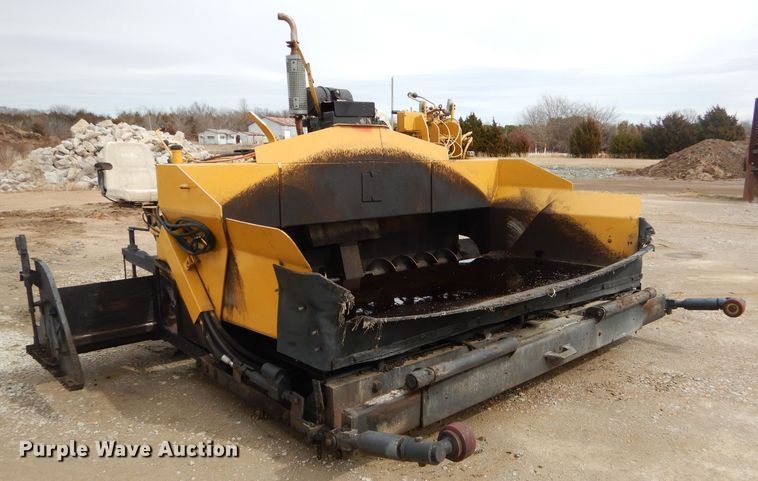 image for item GG9725 LeeBoy L1000T paver