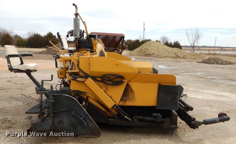 image for item GG9725 LeeBoy L1000T paver