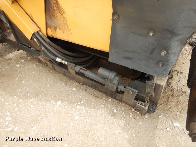 image for item GG9725 LeeBoy L1000T paver