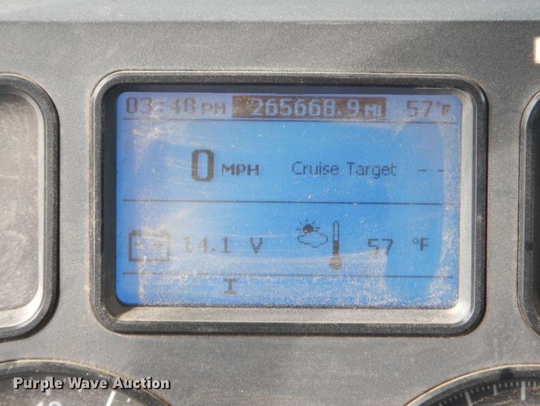 image for item GG9729 2012 Mack 700 dump truck