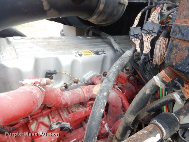 image for item GG9729 2012 Mack 700 dump truck