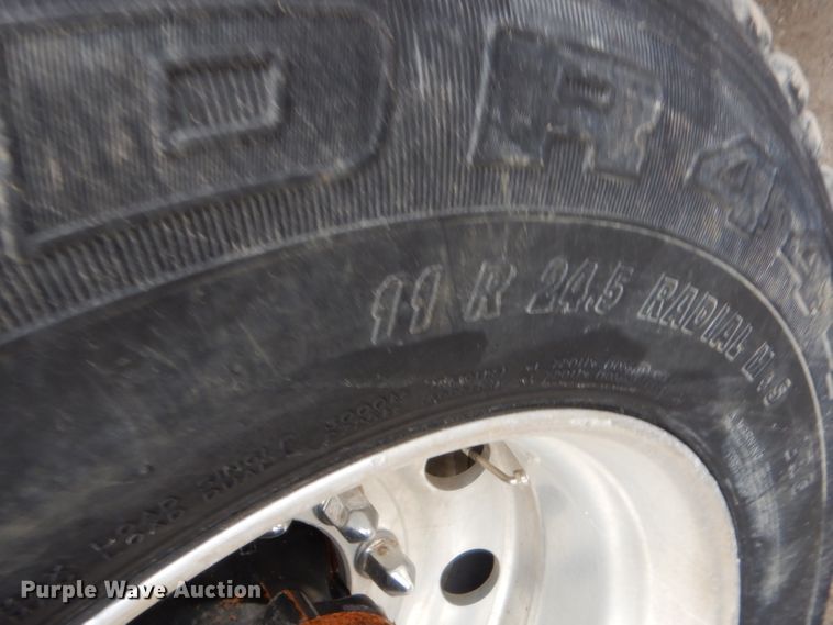 image for item GG9729 2012 Mack 700 dump truck