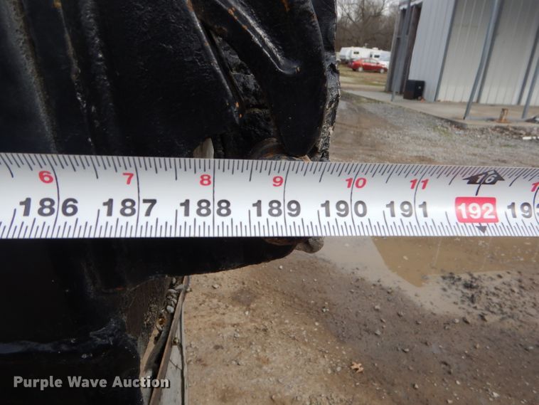 image for item GG9729 2012 Mack 700 dump truck