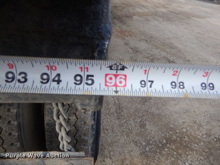 image for item GG9729 2012 Mack 700 dump truck