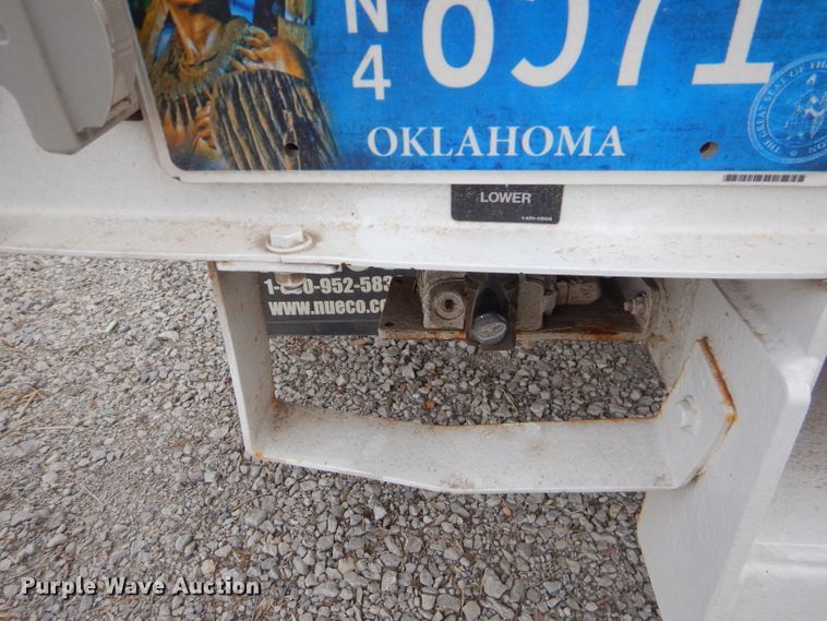 image for item GG9734 2011 Dodge Ram 5500 bucket truck