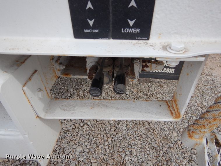 image for item GG9734 2011 Dodge Ram 5500 bucket truck