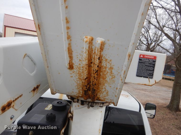 image for item GG9734 2011 Dodge Ram 5500 bucket truck