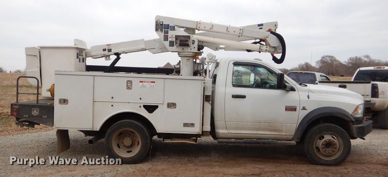 image for item GG9735 2012 Dodge Ram 5500 bucket truck