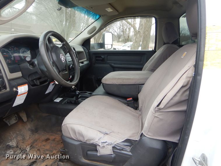 image for item GG9735 2012 Dodge Ram 5500 bucket truck