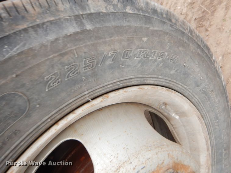 image for item GG9735 2012 Dodge Ram 5500 bucket truck