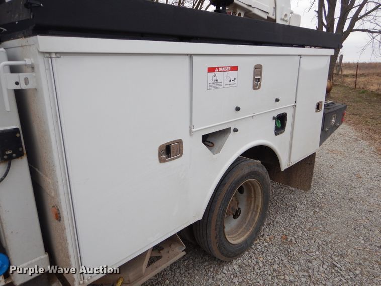 image for item GG9735 2012 Dodge Ram 5500 bucket truck