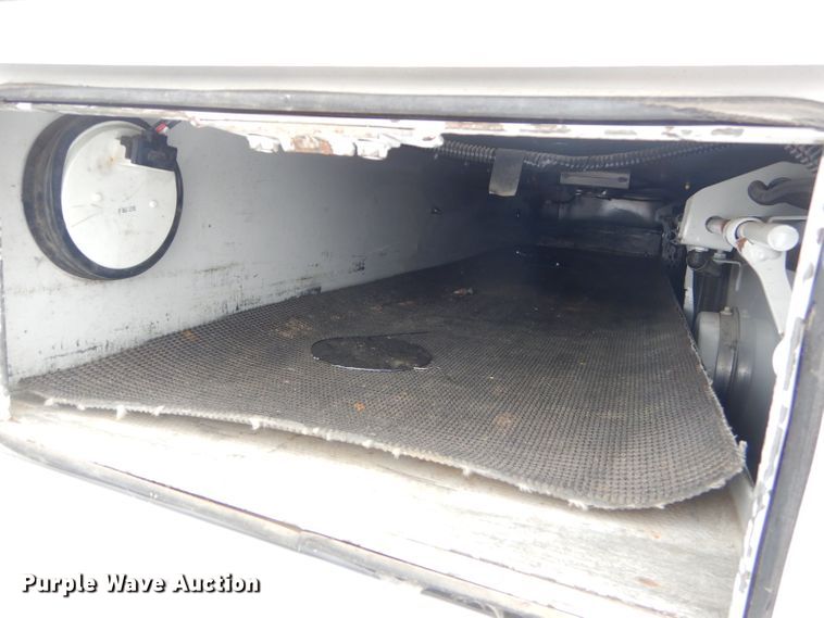 image for item GG9735 2012 Dodge Ram 5500 bucket truck