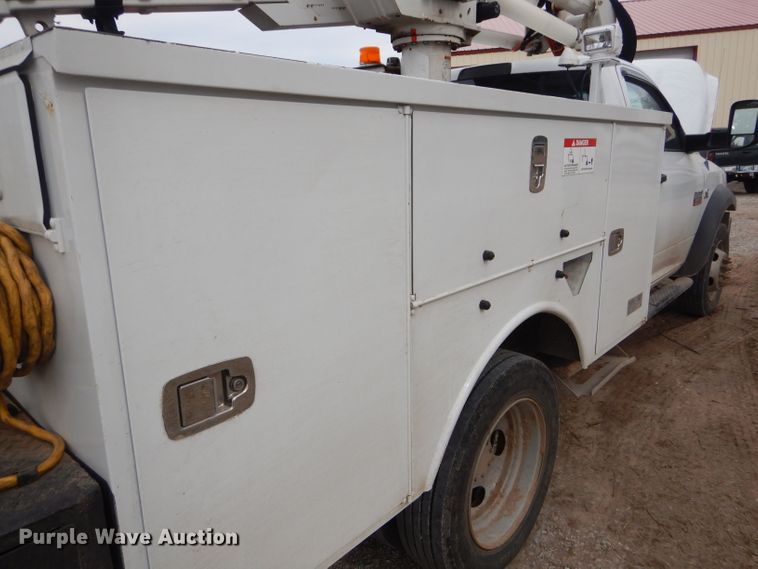 image for item GG9735 2012 Dodge Ram 5500 bucket truck