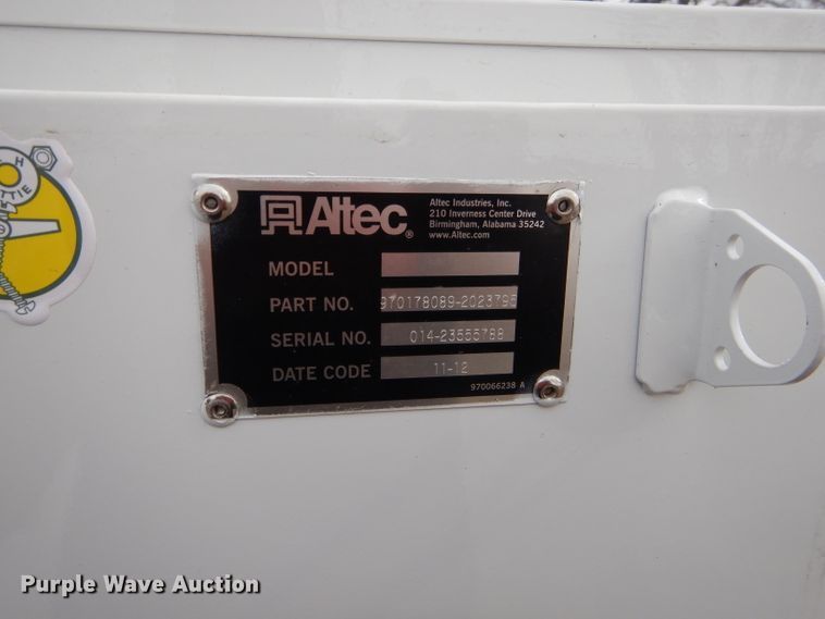 image for item GG9735 2012 Dodge Ram 5500 bucket truck