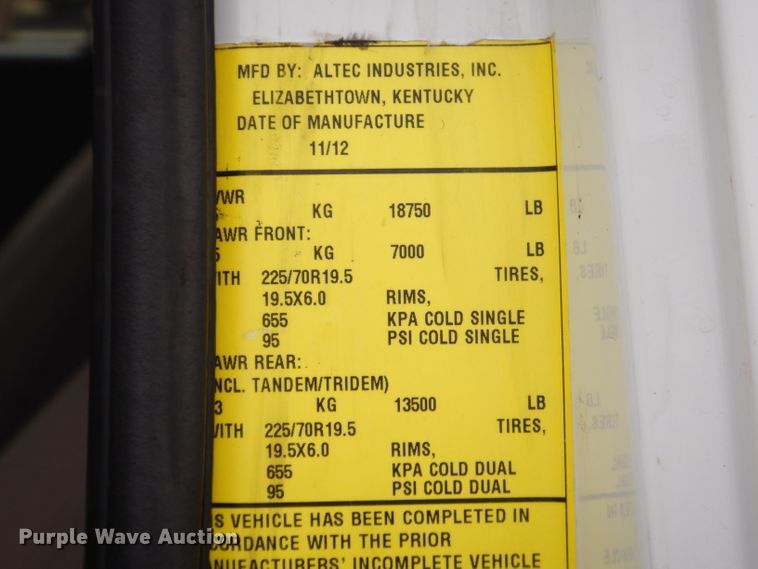 image for item GG9735 2012 Dodge Ram 5500 bucket truck