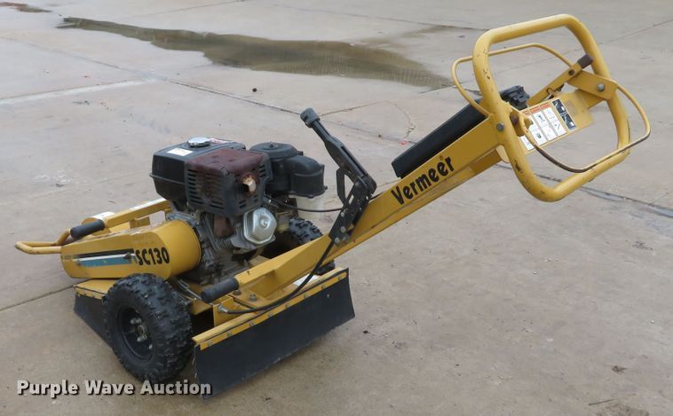 image for item GI9156 2004 Vermeer SC130 stump grinder