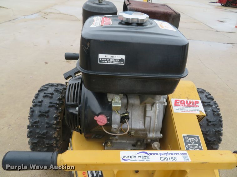 image for item GI9156 2004 Vermeer SC130 stump grinder