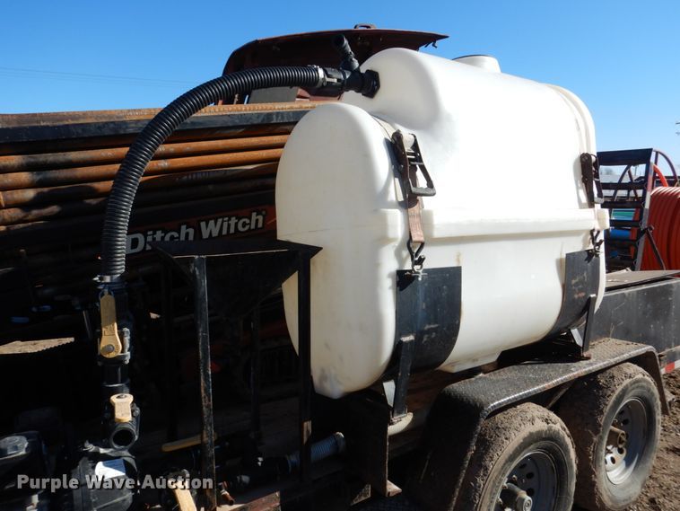 image for item GO9034 2005 Ditch Witch JT1220 Mach 1 directional boring unit