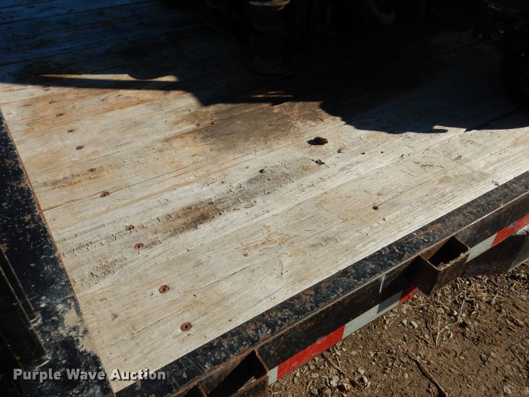 image for item GO9034 2005 Ditch Witch JT1220 Mach 1 directional boring unit