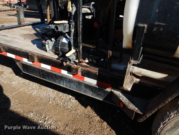 image for item GO9034 2005 Ditch Witch JT1220 Mach 1 directional boring unit