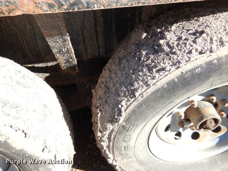 image for item GO9034 2005 Ditch Witch JT1220 Mach 1 directional boring unit