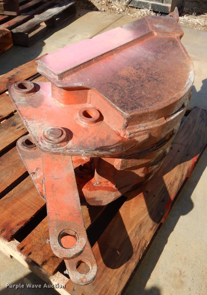 image for item GO9039 (3) Ditch Witch backhoe buckets