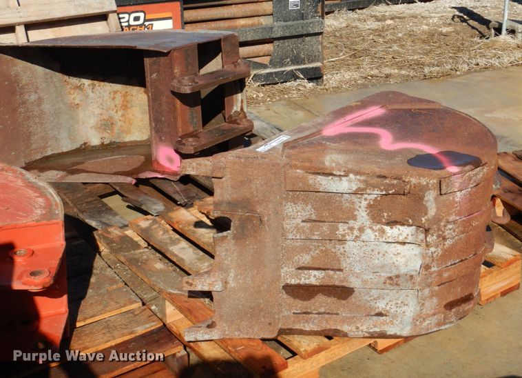 image for item GO9040 (3) Ditch Witch backhoe buckets