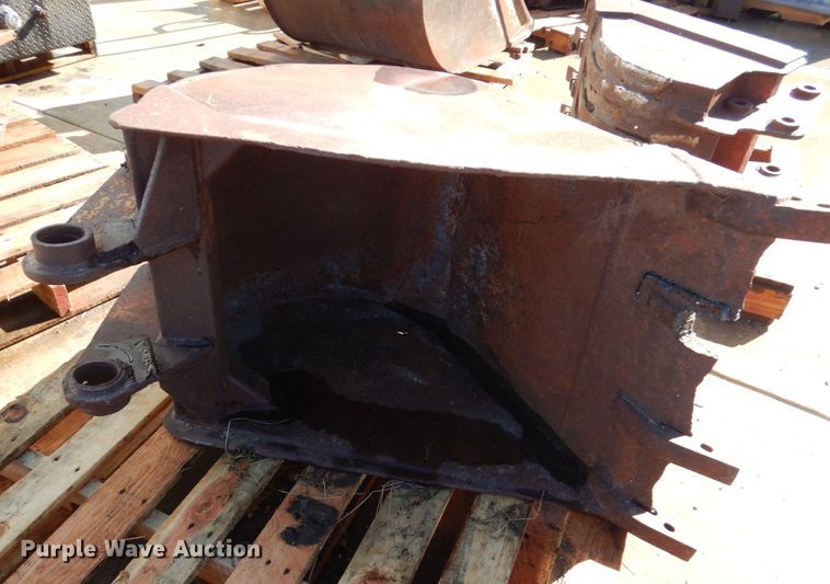 image for item GO9040 (3) Ditch Witch backhoe buckets