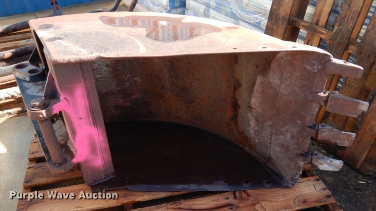 image for item GO9040 (3) Ditch Witch backhoe buckets