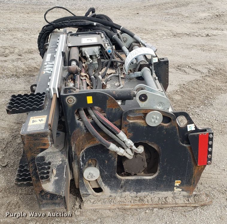 image for item GO9258 Caterpillar PC210 cold planer