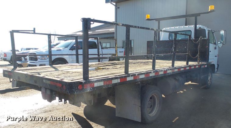 image for item GV9756 1994 GMC W5 flatbed truck