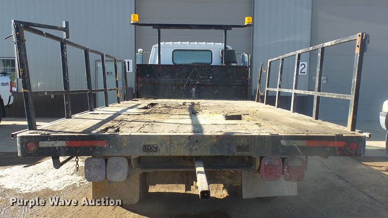 image for item GV9756 1994 GMC W5 flatbed truck