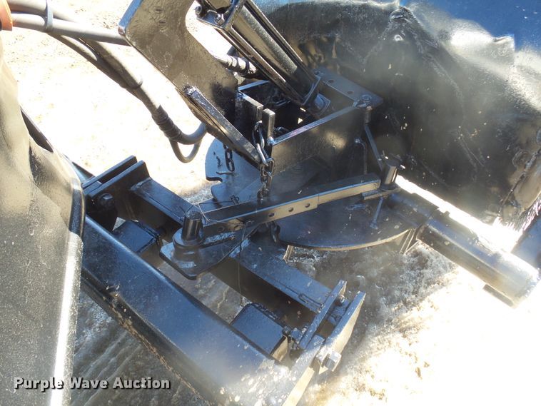 image for item GV9758 2006 International 7500 Crew Cab truck cab and chassis