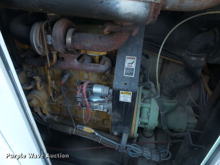 image for item GV9759 2012 Sullair 210HDUQ air compressor