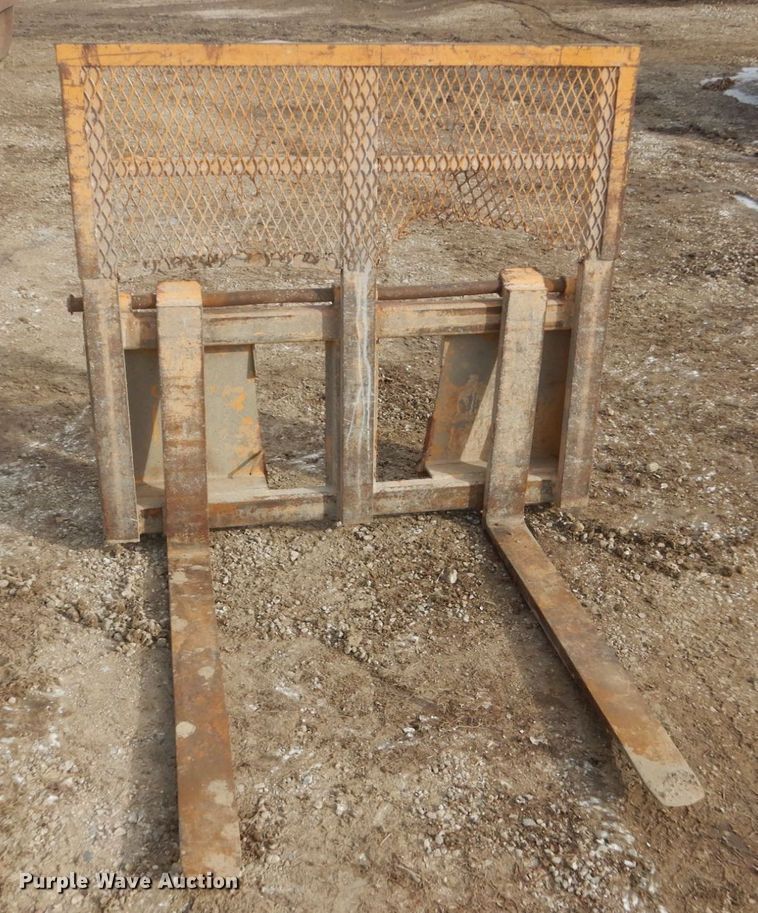 image for item GW9485 41"L skid steer pallet forks