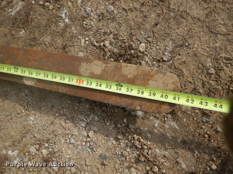 image for item GW9485 41"L skid steer pallet forks