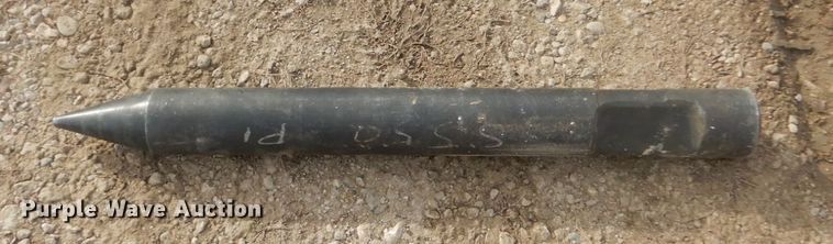 image for item GW9486 Stanley MB550 breaker